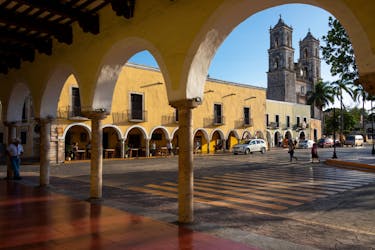 Tour of Valladolid with Las Coloradas and Crocodile Sanctuary